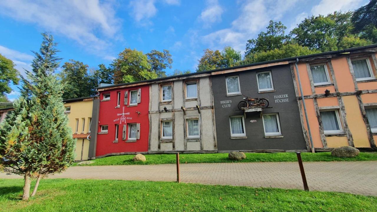Hotel Harzlodge กอสลาร์ ภายนอก รูปภาพ